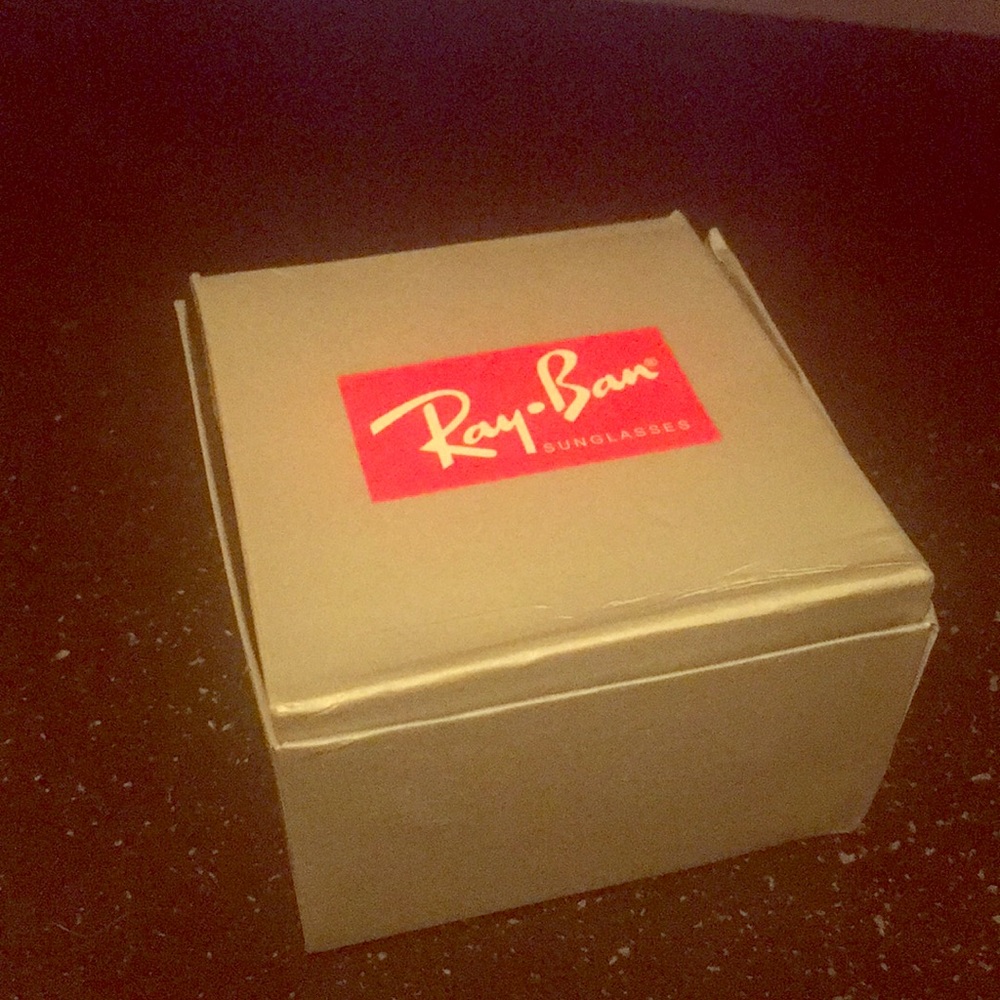Rayban aviator glasses Gold